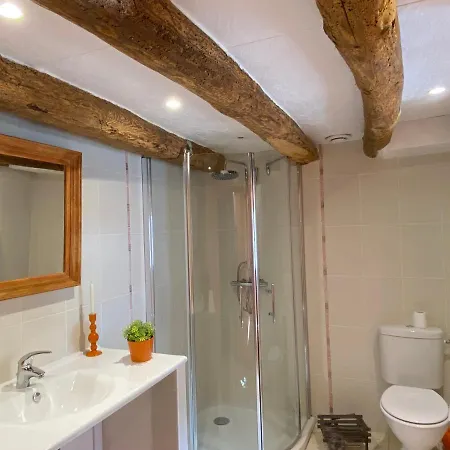 D'henriette * Leyritz-Moncassin