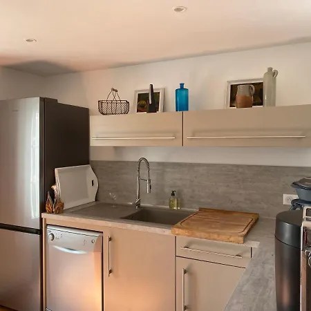 D'henriette * Leyritz-Moncassin